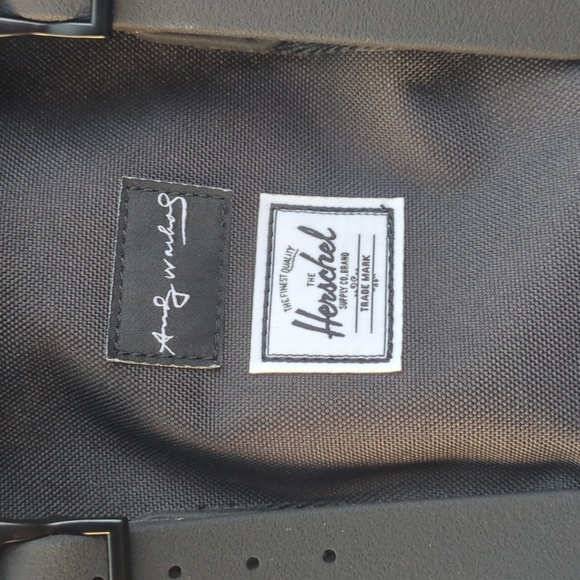 Herschel Supply Co Little America Banana 25L Drawstring Laptop Stripe Backpack - Picture 4 of 9